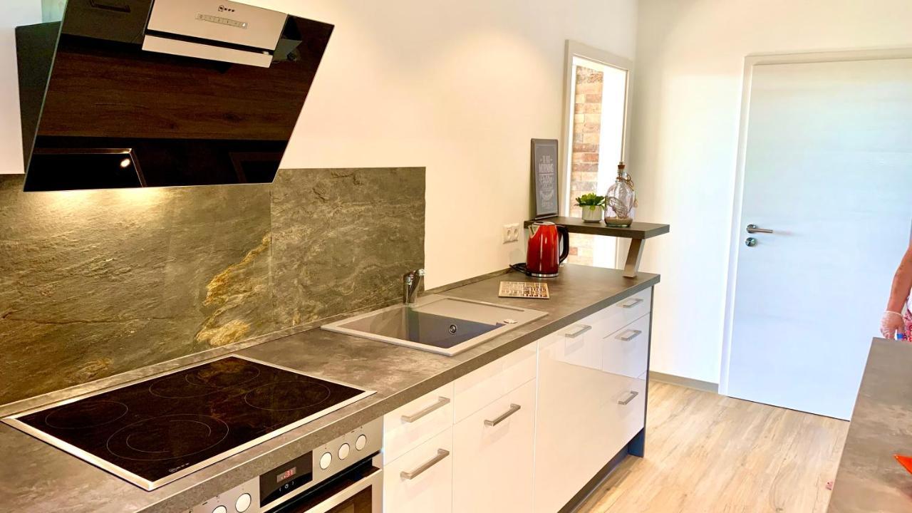 Ferienappartement Mit Seeblick In Der Villa Columba Sellin  Eksteriør billede